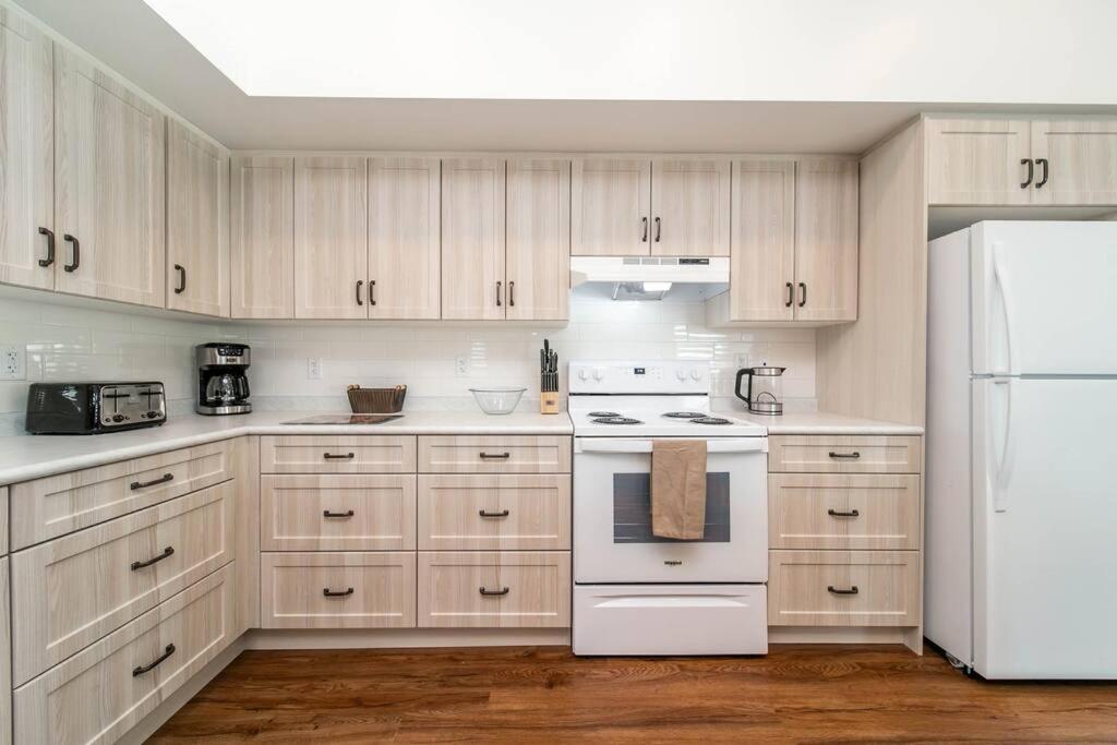 Stylish Close To D/t Free Parking King Bed 2bed
