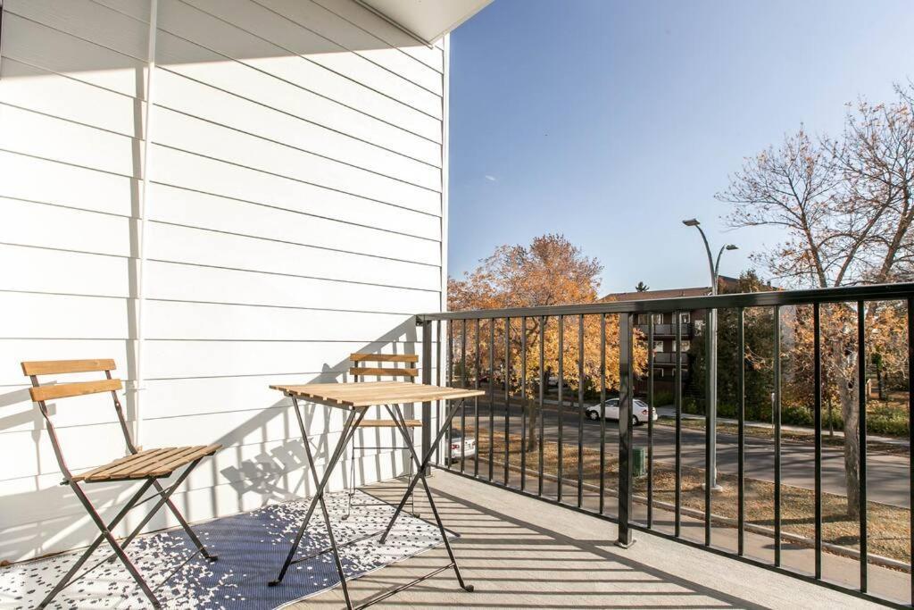 Apartment Stylish Close To D/t Free Parking King Bed 2bed Edmonton
