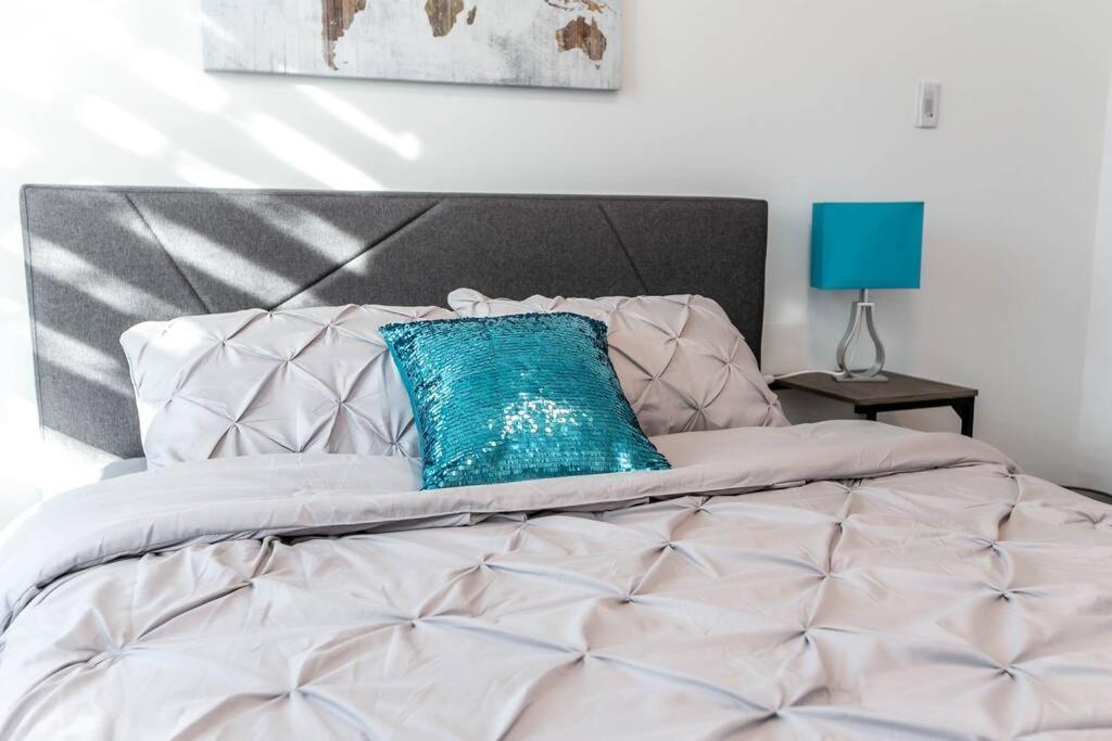 Stylish Close To D/t Free Parking King Bed 2bed